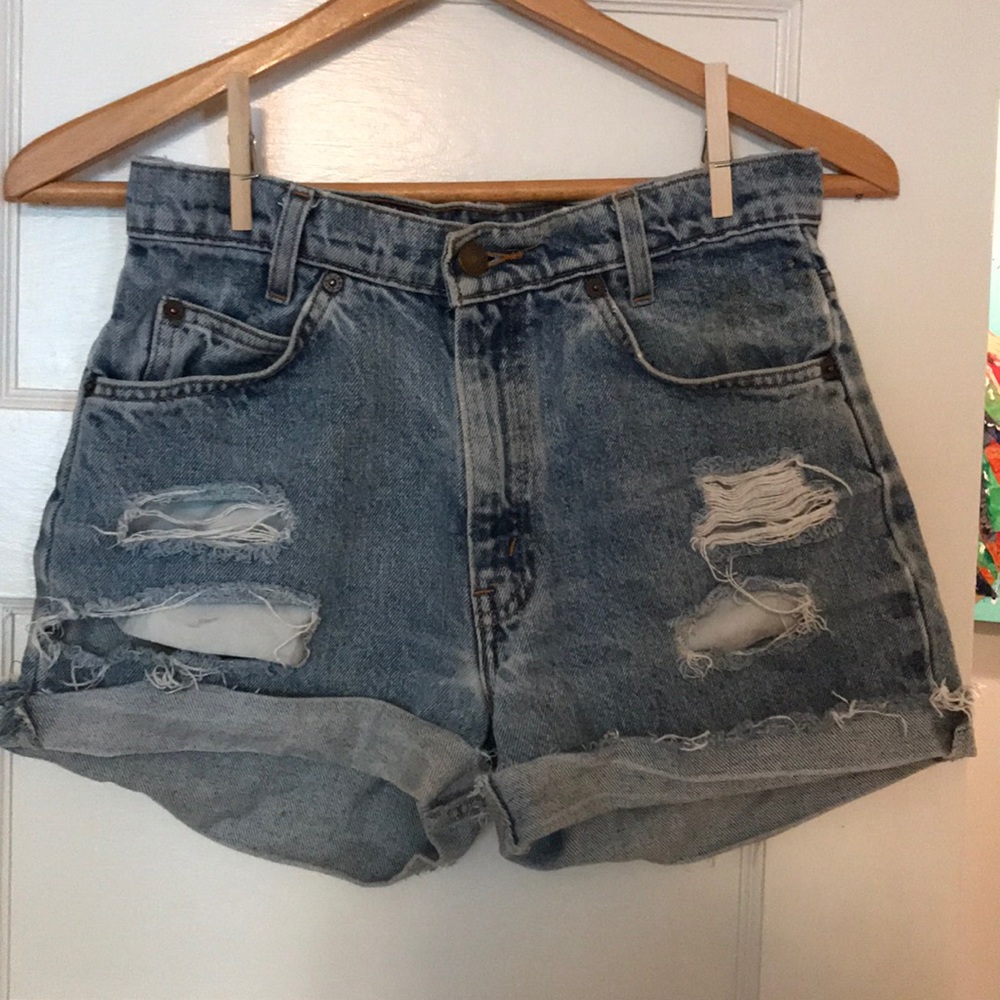 Trendy Women’s Levi Strauss & CO. Jean Shorts